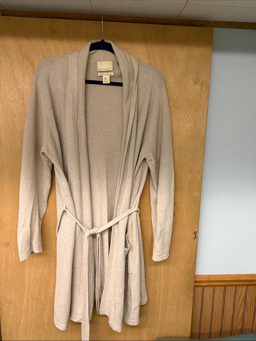 Cynthia Rowley Beige Shawl-Collar Belted Cashmere Robe